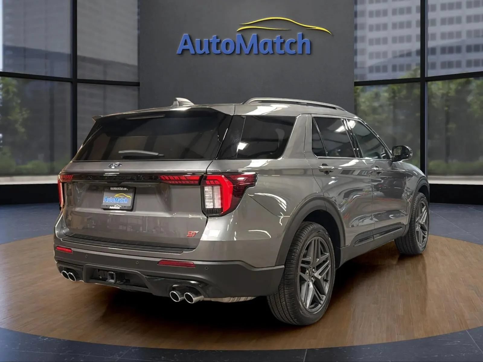 Used 2025 Ford Explorer ST AWD/4WD image 11