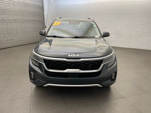 Used 2023 Kia Seltos SX w/ SX Sunroof Package AWD/4WD image 9