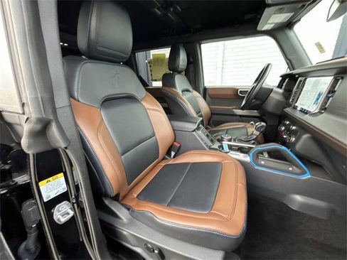 Used 2023 Ford Bronco Outer Banks image 27