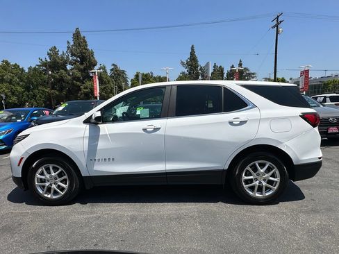 Used 2024 Chevrolet Equinox LT FWD image 3