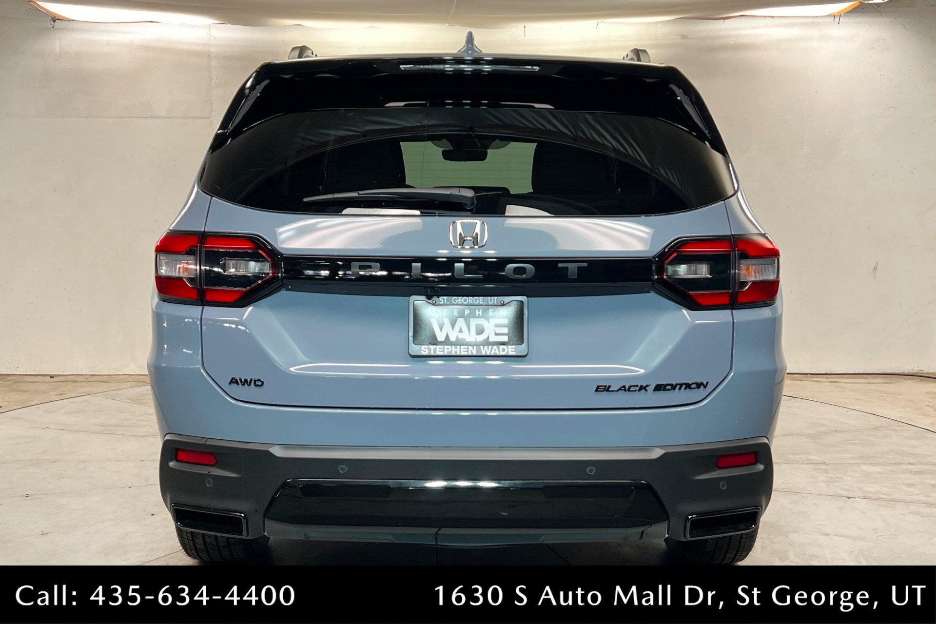 New 2026 Honda Pilot Black Edition image 4