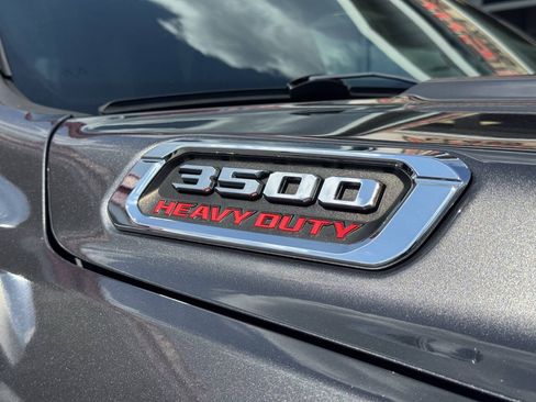 Used 2022 RAM 3500 Limited AWD/4WD image 8