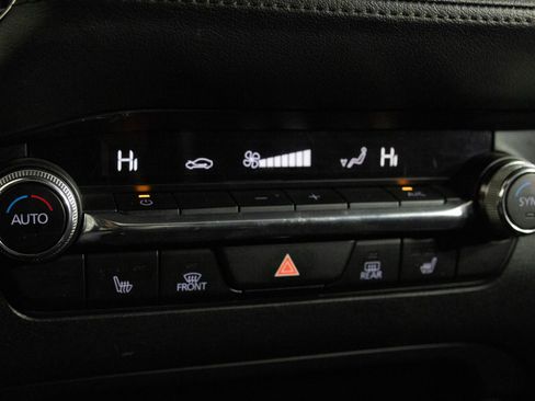 Used 2023 MAZDA MAZDA3 s image 25