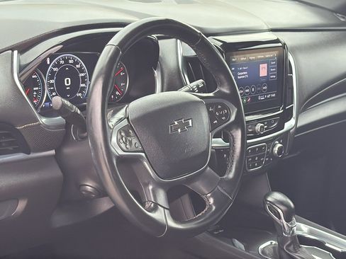 Used 2023 Chevrolet Traverse Premier w/ Redline Edition image 7