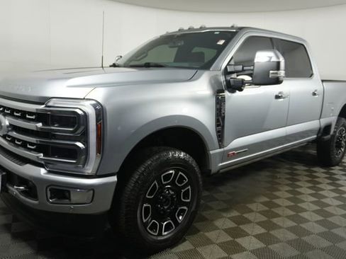 Certified 2024 Ford F250 Platinum AWD/4WD image 8