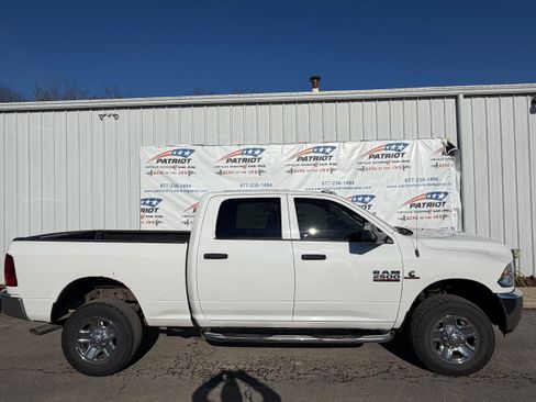 Used 2017 RAM 2500 Tradesman w/ Chrome Appearance Group image 2