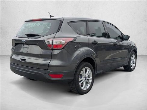 Used 2017 Ford Escape S image 5