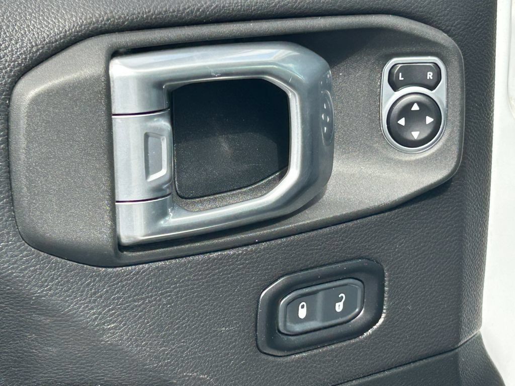 Used 2020 Jeep Wrangler Unlimited Rubicon AWD/4WD image 55