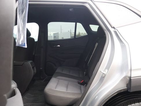 Used 2024 Chevrolet Trax RS image 43