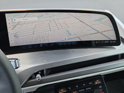 New 2026 Cadillac Vistiq Luxury w/ LPO, Floor Liner Package image 27