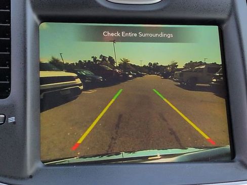 Used 2022 Chrysler 300 Touring image 20