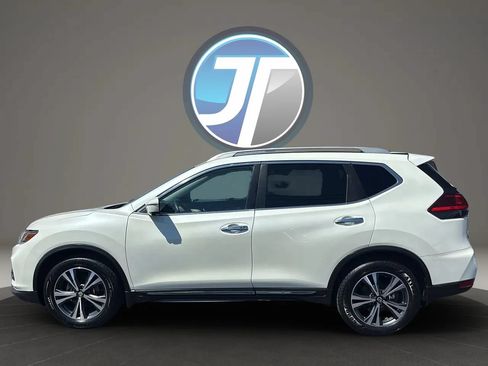 Used 2017 Nissan Rogue SL w/ SL Premium Package FWD image 18