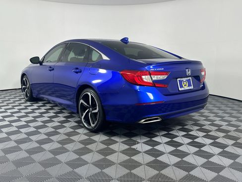 Used 2018 Honda Accord Sport image 13