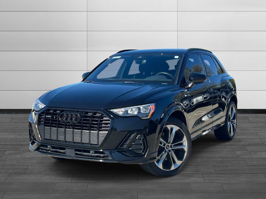 Used 2021 Audi Q3 2.0T Premium w/ Convenience Package AWD/4WD image 1