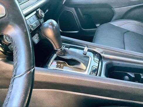 Used 2022 Jeep Compass Latitude image 15