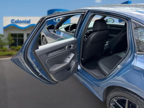 Used 2025 Honda Civic Sport image 21