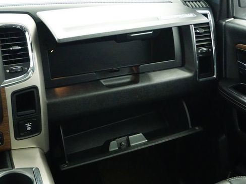 Used 2014 RAM 1500 Laramie w/ Convenience Group image 23