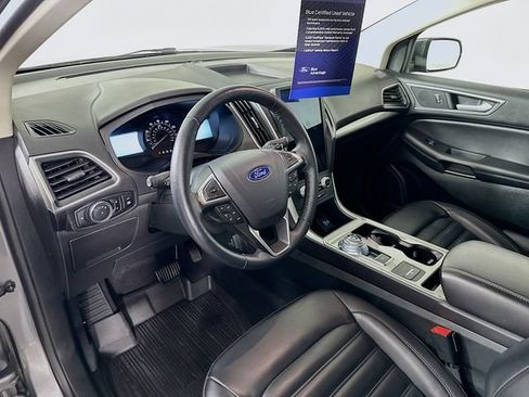 Certified 2024 Ford Edge SEL w/ Convenience Package AWD/4WD image 15
