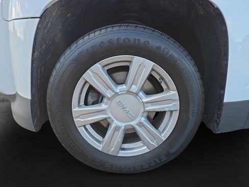 Used 2015 GMC Terrain SLE AWD/4WD image 13