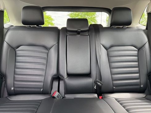 Used 2024 Ford Edge SEL AWD/4WD image 30
