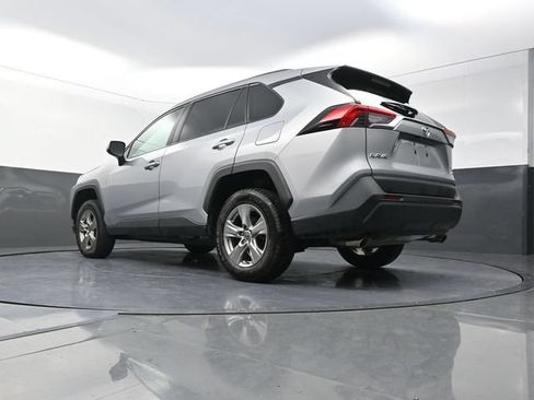 Used 2025 Toyota RAV4 XLE AWD/4WD image 35