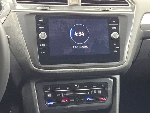 Used 2024 Volkswagen Tiguan Wolfsburg Edition image 27