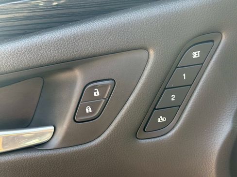 Used 2017 Buick Envision Essence FWD image 20