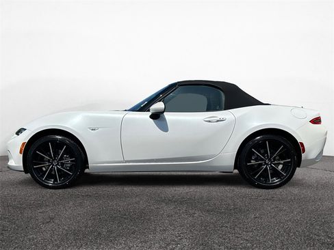 New 2025 MAZDA MX-5 Miata Grand Touring w/ Weather Package image 3