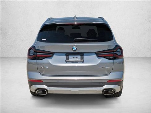 Used 2024 BMW X3 xDrive30i w/ Convenience Package AWD/4WD image 6