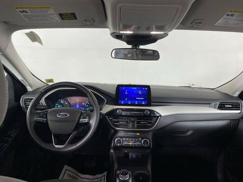 Used 2022 Ford Escape SE w/ SE Sport Appearance Package AWD/4WD image 28