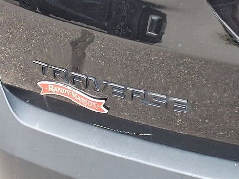 Used 2021 Chevrolet Traverse RS image 26