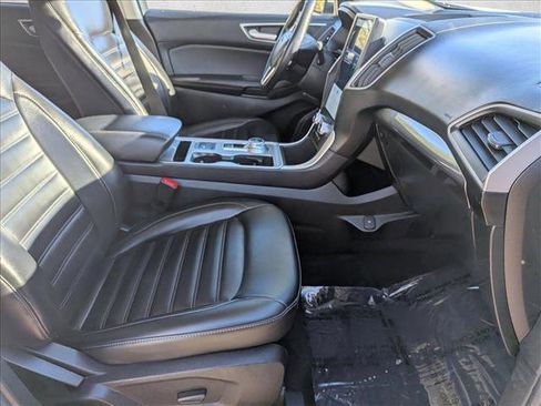 Used 2023 Ford Edge SEL image 20