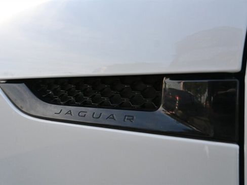Used 2016 Jaguar F-TYPE S image 16
