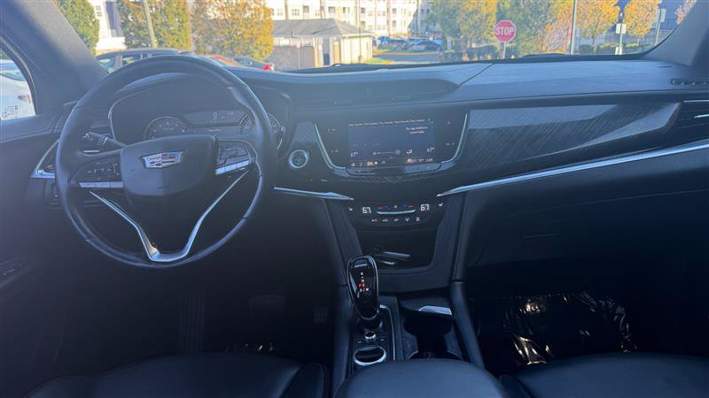 Used 2022 Cadillac XT6 Premium Luxury AWD/4WD image 25