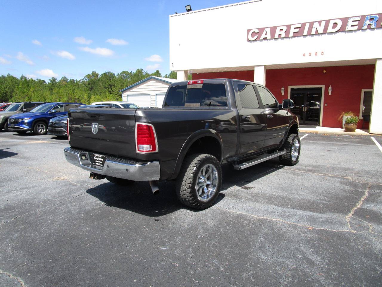 Used 2015 RAM 2500 Laramie w/ Convenience Group AWD/4WD image 6