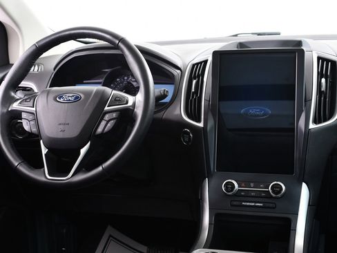 Used 2023 Ford Edge SEL w/ Convenience Package image 8