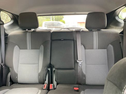 Used 2023 Chevrolet Blazer LT FWD image 12