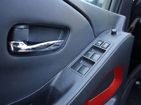 Used 2024 Nissan Frontier PRO-4X w/ Off-Road Protection Package image 34