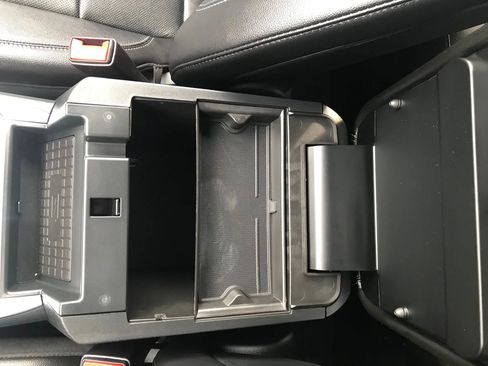 Used 2020 Ford Explorer Limited w/ Class III Trailer Tow Package image 33