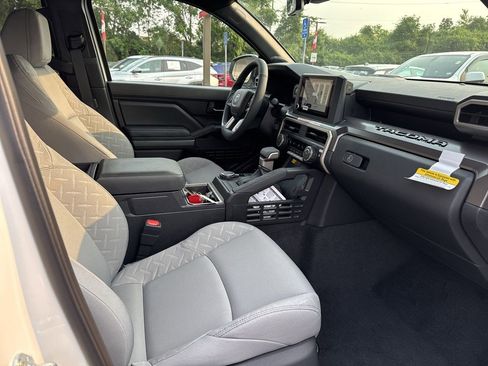 New 2025 Toyota Tacoma SR5 image 15