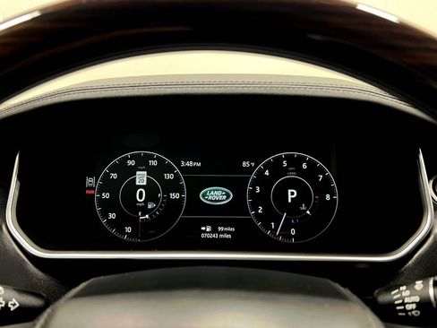 Used 2017 Land Rover Range Rover HSE AWD/4WD image 25