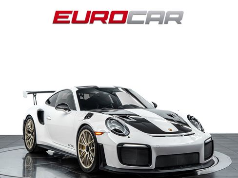 Used 2018 Porsche 911 GT2 RS image 7