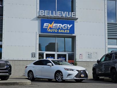 Used 2016 Lexus ES 300h