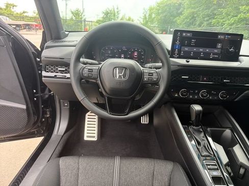 Certified 2025 Honda Accord Sport image 16