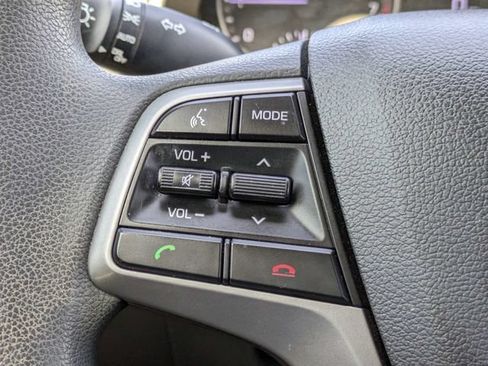 Used 2018 Hyundai Elantra SEL FWD image 17