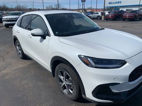 Used 2024 Honda HR-V EX-L image 6