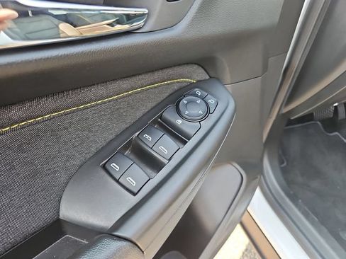 Used 2025 Chevrolet TrailBlazer ACTIV w/ Driver Confidence Package FWD image 12