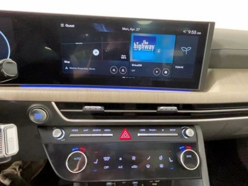 Used 2024 Hyundai Sonata Limited FWD image 32