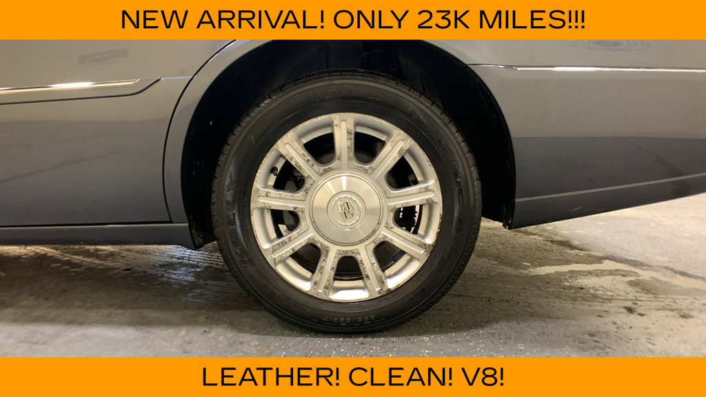 Used 2011 Cadillac DTS FWD image 20