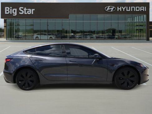 Used 2025 Tesla Model 3 Long Range image 5